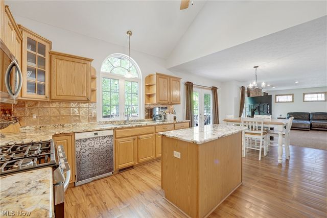 1173 Dover Drive, Medina, OH 44256