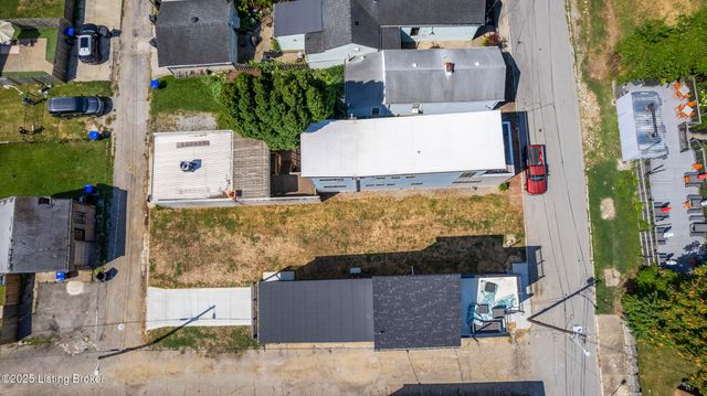 1014 Hull St, Louisville, KY 40204