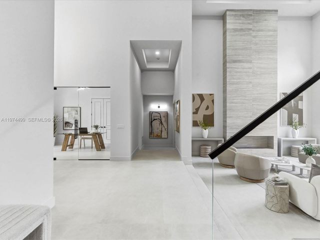 3303 W Stonebrook Cir, Davie, FL 33330