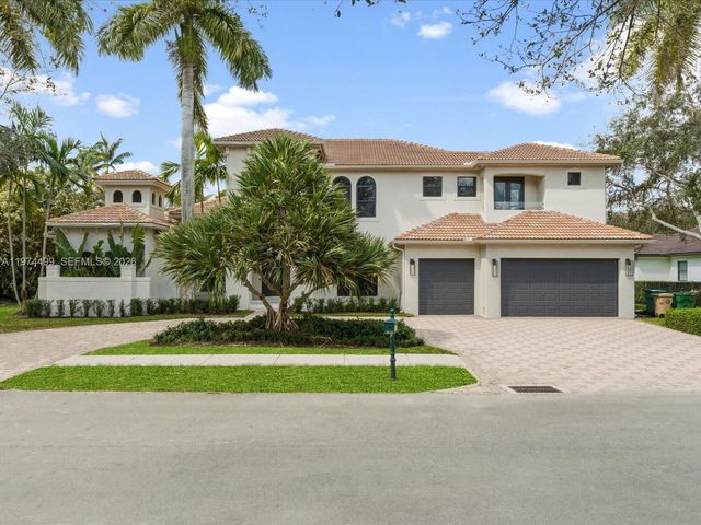 3303 W Stonebrook Cir, Davie, FL 33330