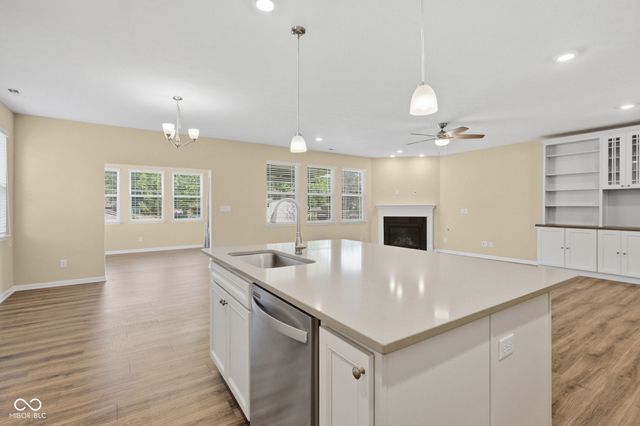 3268 S Cordell Road, New Palestine, IN 46163