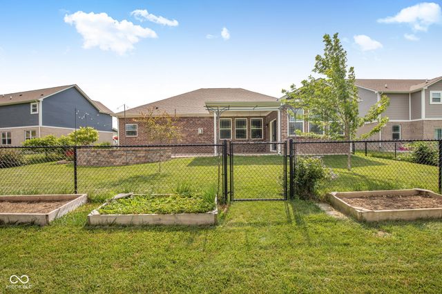 3268 S Cordell Road, New Palestine, IN 46163