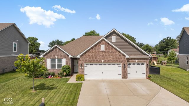 3268 S Cordell Road, New Palestine, IN 46163