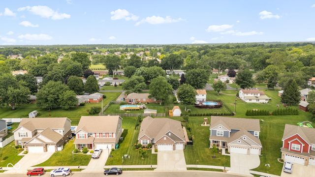 3268 S Cordell Road, New Palestine, IN 46163