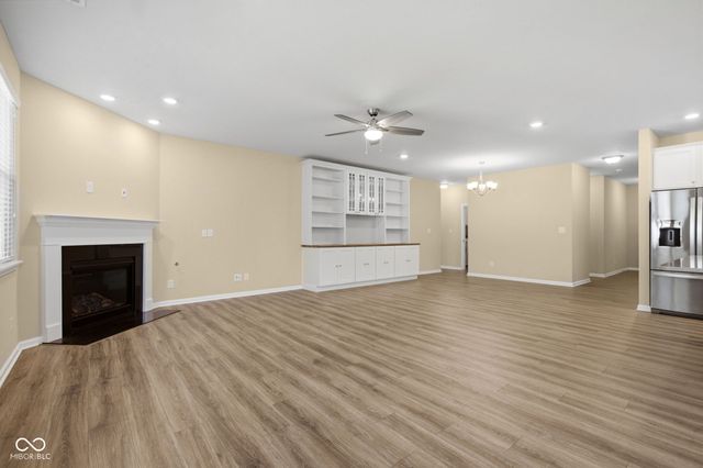 3268 S Cordell Road, New Palestine, IN 46163