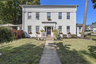 119 Elm Street, Paw Paw, MI 49079