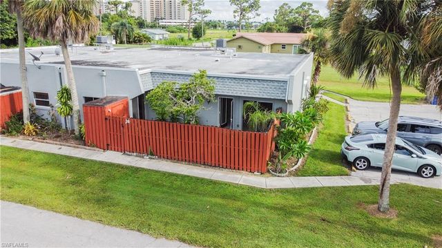 1165 Palm AVE # 3B, North Fort Myers, FL 33903