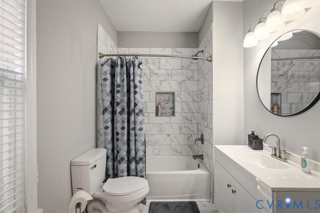 1022 W High St, Petersburg, VA 23803