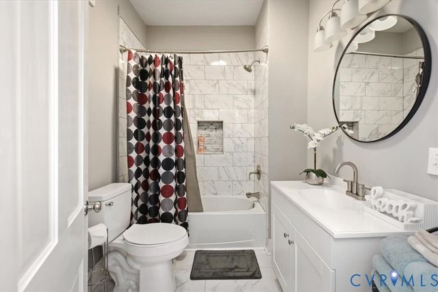 1022 W High St, Petersburg, VA 23803