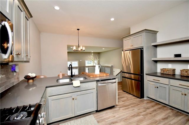2152 Hay Market Court, Liberty, MO 64068