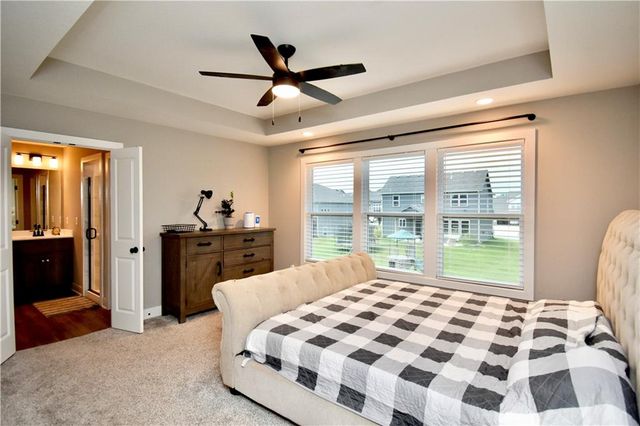 2152 Hay Market Court, Liberty, MO 64068