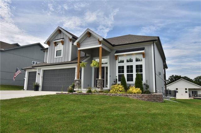 2152 Hay Market Court, Liberty, MO 64068