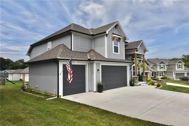 2152 Hay Market Court, Liberty, MO 64068