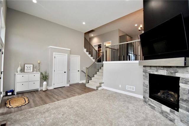 2152 Hay Market Court, Liberty, MO 64068