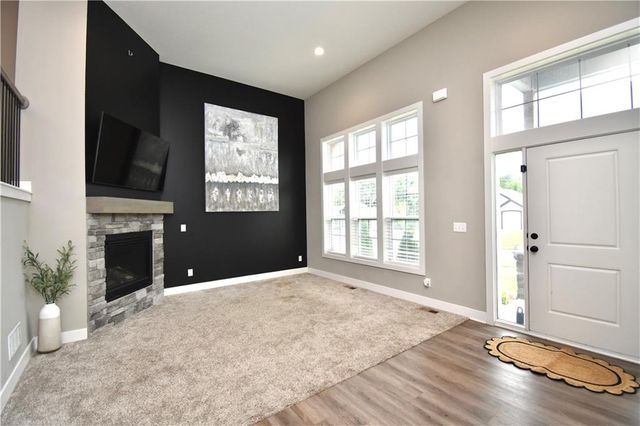 2152 Hay Market Court, Liberty, MO 64068