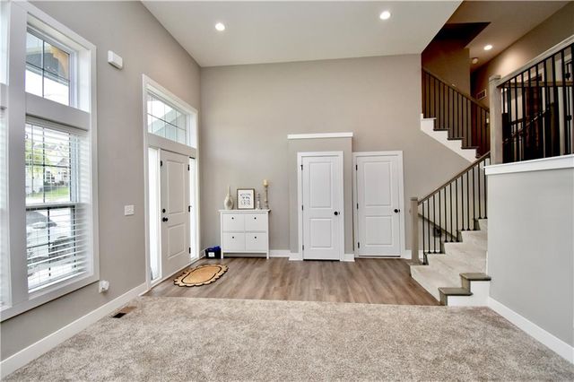 2152 Hay Market Court, Liberty, MO 64068