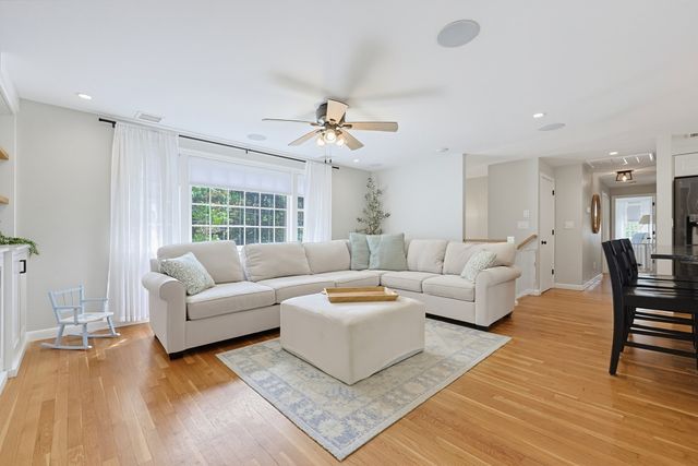 10 Howe Circle, Randolph, MA 02368