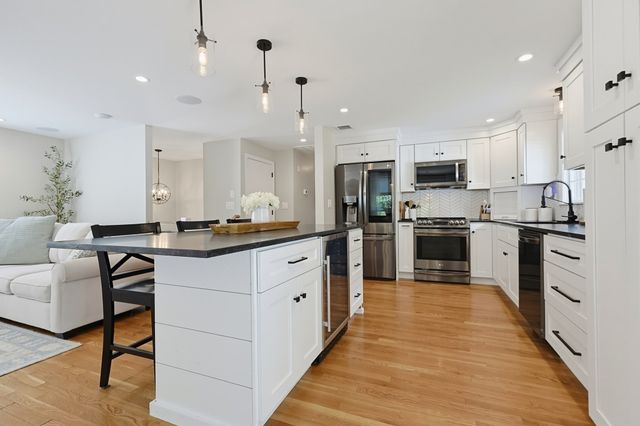 10 Howe Circle, Randolph, MA 02368