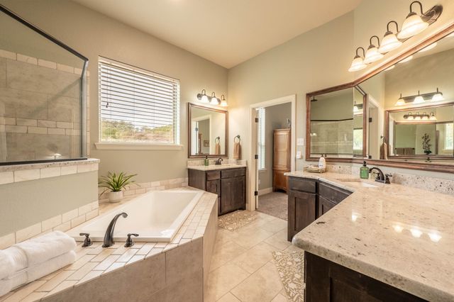 6751 Weiland Road, Weatherford, TX 76088