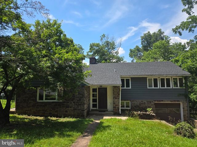 769 S WATER ST, Woodstock, VA 22664