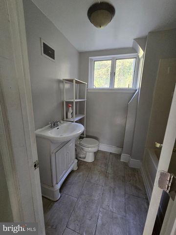 769 S WATER ST, Woodstock, VA 22664