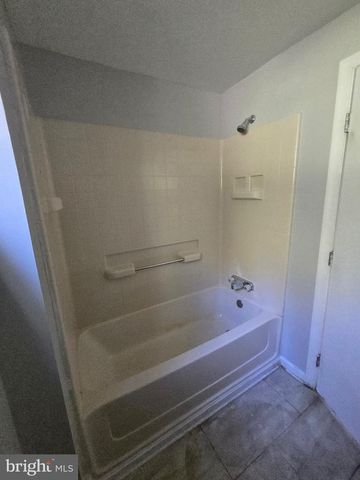 769 S WATER ST, Woodstock, VA 22664