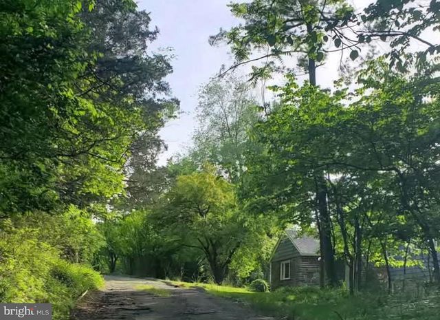 769 S WATER ST, Woodstock, VA 22664