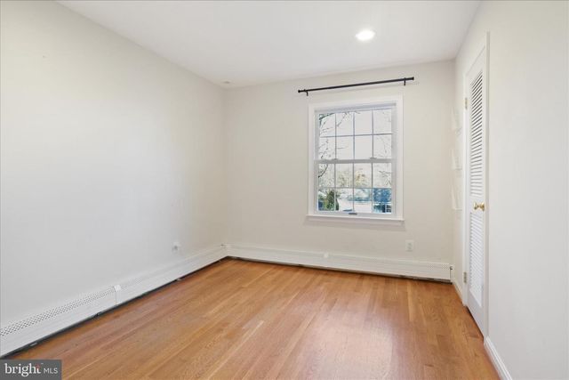 6543 CEDARWOOD CT, Falls Church, VA 22041