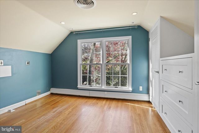 6543 CEDARWOOD CT, Falls Church, VA 22041