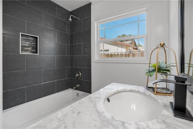12612 Redstone, El Monte, CA 91732
