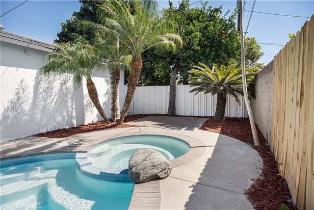 12612 Redstone, El Monte, CA 91732