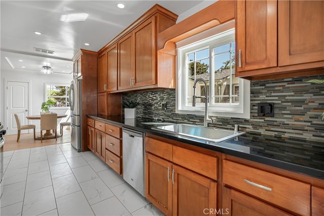 12612 Redstone, El Monte, CA 91732
