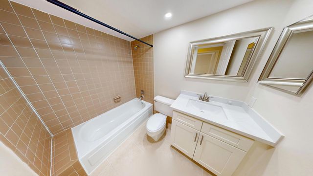 3143 Kingswood Terrace, Boca Raton, FL 33431