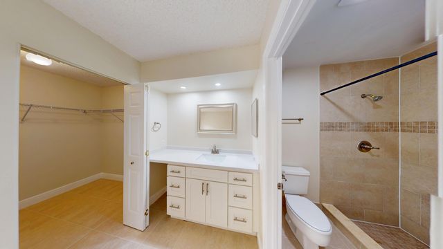 3143 Kingswood Terrace, Boca Raton, FL 33431