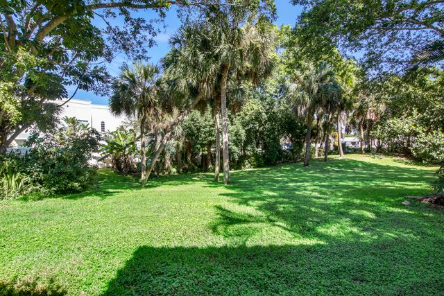 3143 Kingswood Terrace, Boca Raton, FL 33431
