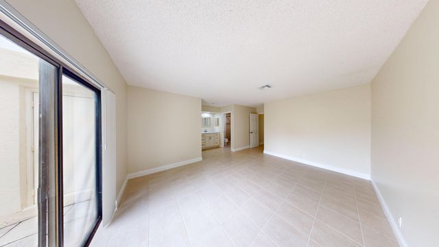 3143 Kingswood Terrace, Boca Raton, FL 33431