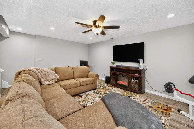 826 Turtlecreek Union Road, Turtle Creek Twp, OH 45036