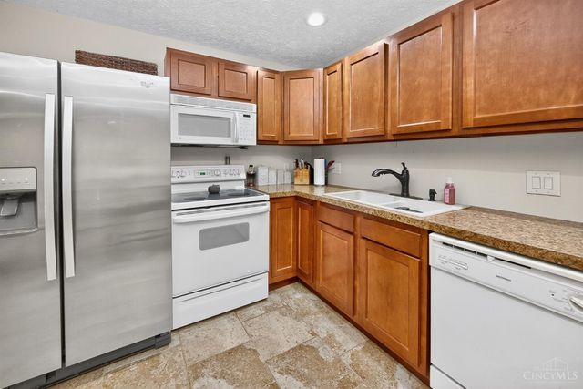 826 Turtlecreek Union Road, Turtle Creek Twp, OH 45036