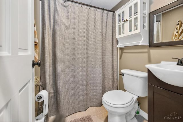 826 Turtlecreek Union Road, Turtle Creek Twp, OH 45036