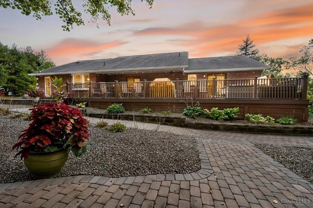 826 Turtlecreek Union Road, Turtle Creek Twp, OH 45036