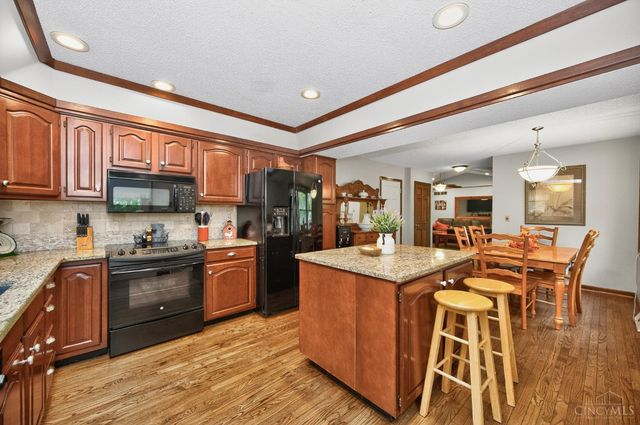 826 Turtlecreek Union Road, Turtle Creek Twp, OH 45036