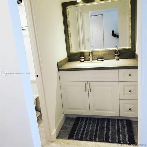 100 LINCOLN Road 707, Miami Beach, FL 33139