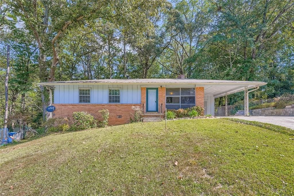 2354 Holly Hill SW Court, Marietta, GA 30060