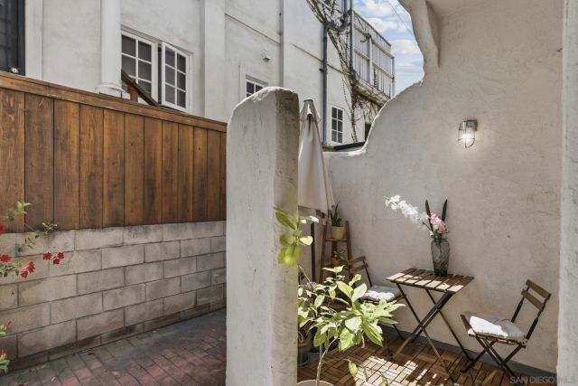 3568 Front St A, San Diego, CA 92103