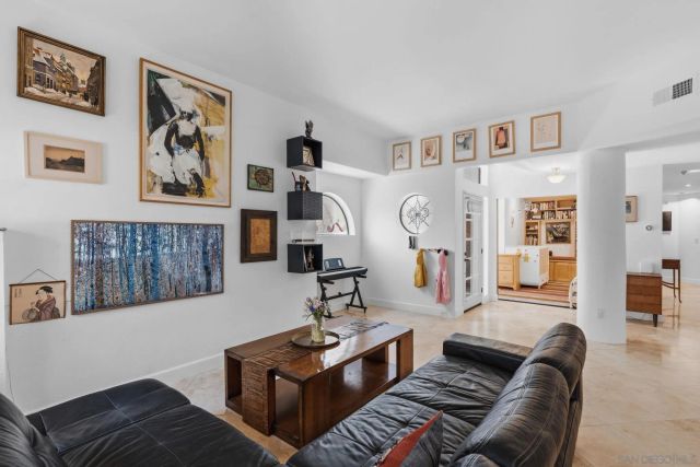 3568 Front St A, San Diego, CA 92103