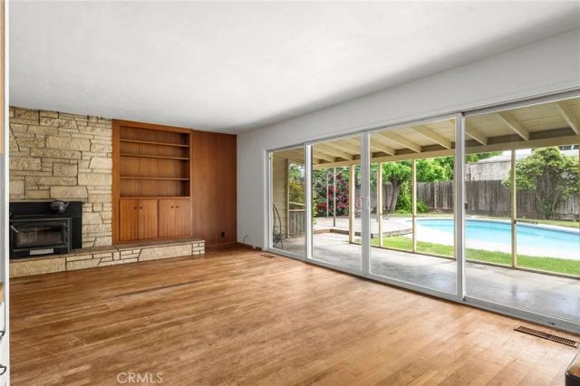 1685 Hooker Oak, Chico, CA 95926