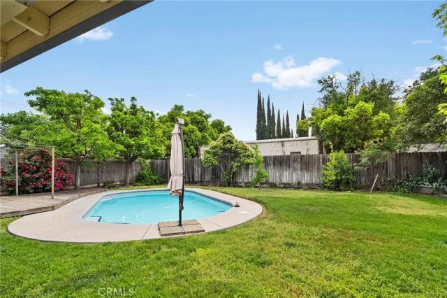 1685 Hooker Oak, Chico, CA 95926