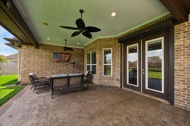 2607 Letrim Street, Pearland, TX 77581