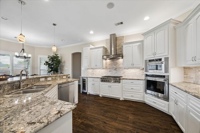 2607 Letrim Street, Pearland, TX 77581