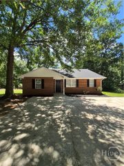 320 Big Oak Circle, Athens, GA 30605